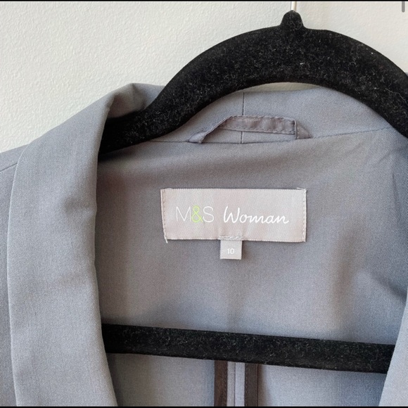 Marks & Spencer Grey Blazer 🤍 - Picture 6 of 10